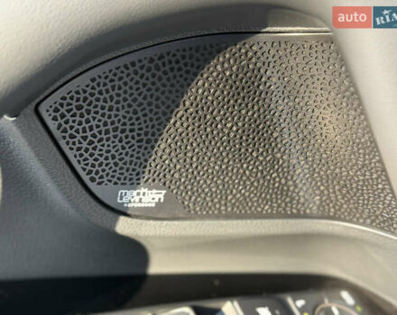 Лексус ЛХ 2022 у Києві на Automoto.ua Білий Лексус ЛХ, об'ємом двигуна 3.5 л та пробігом 33 тис. км за 113500 $, фото 51 на Automoto.ua