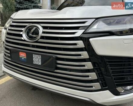 Білий Лексус ЛХ, об'ємом двигуна 3.45 л та пробігом 19 тис. км за 124900 $, фото 15 на Automoto.ua