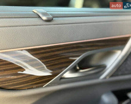 Лексус ЛХ 2022 у Києві на Automoto.ua Білий Лексус ЛХ, об'ємом двигуна 3.5 л та пробігом 33 тис. км за 113500 $, фото 49 на Automoto.ua