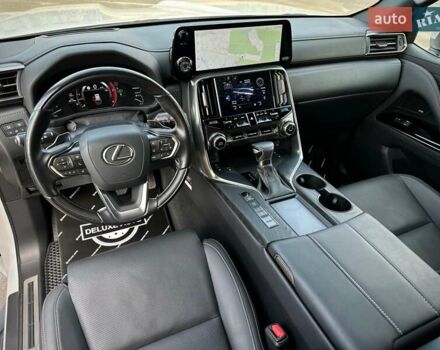 Білий Лексус ЛХ, об'ємом двигуна 3.35 л та пробігом 37 тис. км за 114900 $, фото 57 на Automoto.ua