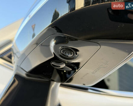Лексус ЛХ 2022 у Києві на Automoto.ua Білий Лексус ЛХ, об'ємом двигуна 3.5 л та пробігом 33 тис. км за 113500 $, фото 21 на Automoto.ua