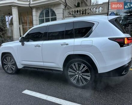 Белый Лексус ЛХ, объемом двигателя 3.45 л и пробегом 20 тыс. км за 127500 $, фото 94 на Automoto.ua