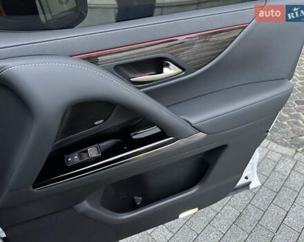 Белый Лексус ЛХ, объемом двигателя 3.45 л и пробегом 20 тыс. км за 127500 $, фото 64 на Automoto.ua