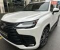 Белый Лексус ЛХ, объемом двигателя 3.35 л и пробегом 12 тыс. км за 120500 $, фото 1 на Automoto.ua