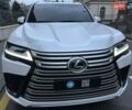 Белый Лексус ЛХ, объемом двигателя 3.45 л и пробегом 20 тыс. км за 127500 $, фото 88 на Automoto.ua