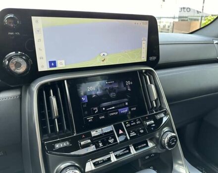 Белый Лексус ЛХ, объемом двигателя 3.45 л и пробегом 1 тыс. км за 124999 $, фото 129 на Automoto.ua