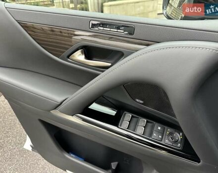 Белый Лексус ЛХ, объемом двигателя 3.35 л и пробегом 12 тыс. км за 120500 $, фото 36 на Automoto.ua