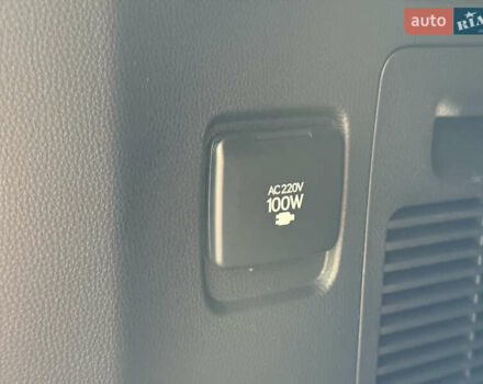 Лексус ЛХ 2022 у Києві на Automoto.ua Білий Лексус ЛХ, об'ємом двигуна 3.5 л та пробігом 33 тис. км за 113500 $, фото 57 на Automoto.ua