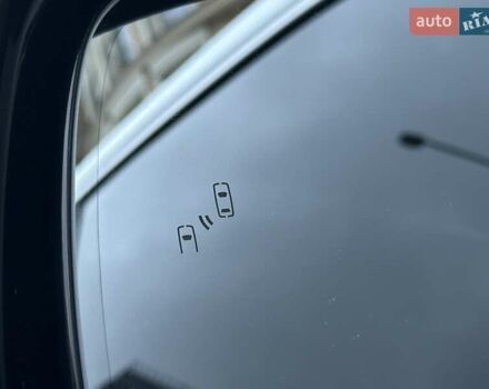 Белый Лексус ЛХ, объемом двигателя 3.45 л и пробегом 20 тыс. км за 127500 $, фото 21 на Automoto.ua