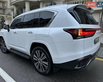 Белый Лексус ЛХ, объемом двигателя 3.45 л и пробегом 20 тыс. км за 127500 $, фото 5 на Automoto.ua