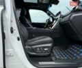 Белый Лексус ЛХ, объемом двигателя 3.35 л и пробегом 52 тыс. км за 113700 $, фото 28 на Automoto.ua