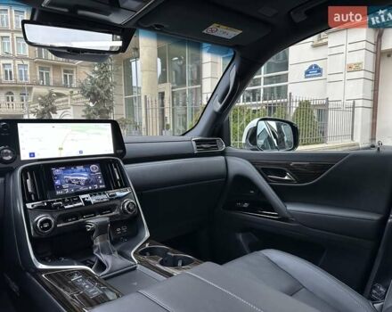 Белый Лексус ЛХ, объемом двигателя 3.35 л и пробегом 12 тыс. км за 120500 $, фото 75 на Automoto.ua