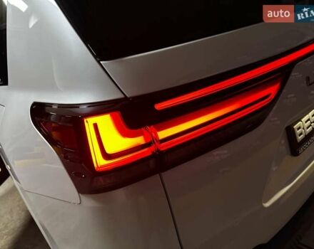 Лексус ЛХ 2022 в Киеве на Automoto.ua Белый Лексус ЛХ, объемом двигателя 3.45 л и пробегом 15 тыс. км за 117500 $, фото 29 на Automoto.ua