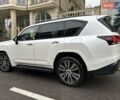 Белый Лексус ЛХ, объемом двигателя 3.35 л и пробегом 12 тыс. км за 120500 $, фото 5 на Automoto.ua