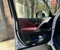 Белый Лексус ЛХ, объемом двигателя 3.35 л и пробегом 170 тыс. км за 88000 $, фото 6 на Automoto.ua