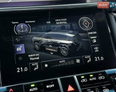 Белый Лексус ЛХ, объемом двигателя 3.45 л и пробегом 20 тыс. км за 127500 $, фото 45 на Automoto.ua