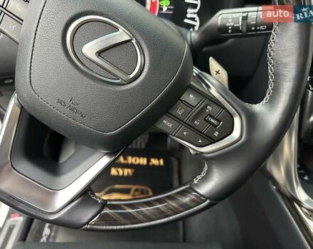 Белый Лексус ЛХ, объемом двигателя 3.35 л и пробегом 12 тыс. км за 120500 $, фото 44 на Automoto.ua