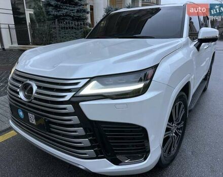 Белый Лексус ЛХ, объемом двигателя 3.45 л и пробегом 20 тыс. км за 127500 $, фото 90 на Automoto.ua