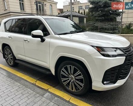 Белый Лексус ЛХ, объемом двигателя 3.35 л и пробегом 12 тыс. км за 120500 $, фото 14 на Automoto.ua