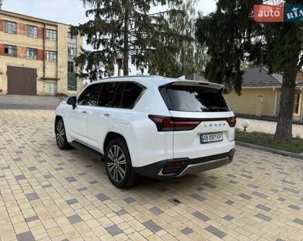 Белый Лексус ЛХ, объемом двигателя 3.35 л и пробегом 5 тыс. км за 120000 $, фото 7 на Automoto.ua