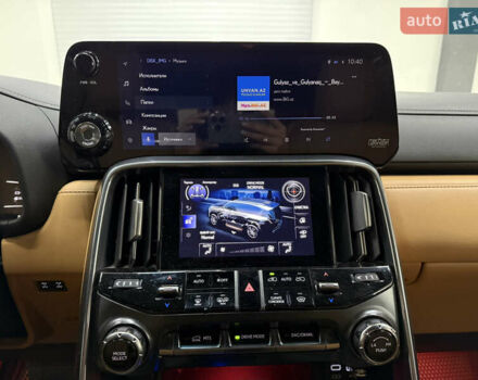 Белый Лексус ЛХ, объемом двигателя 3.35 л и пробегом 50 тыс. км за 114900 $, фото 13 на Automoto.ua