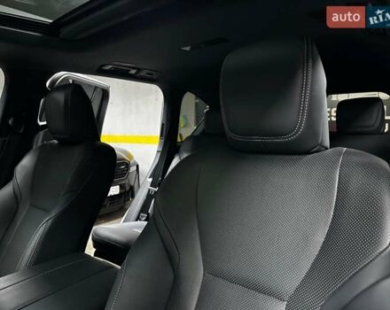 Лексус ЛХ 2022 в Киеве на Automoto.ua Белый Лексус ЛХ, объемом двигателя 3.45 л и пробегом 15 тыс. км за 117500 $, фото 48 на Automoto.ua