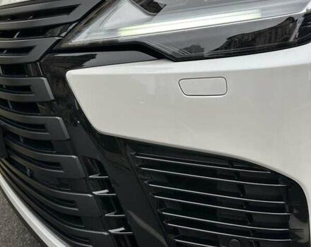 Белый Лексус ЛХ, объемом двигателя 3.35 л и пробегом 12 тыс. км за 120500 $, фото 24 на Automoto.ua