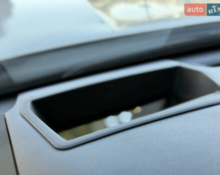 Лексус ЛХ 2022 у Києві на Automoto.ua Білий Лексус ЛХ, об'ємом двигуна 3.5 л та пробігом 33 тис. км за 113500 $, фото 36 на Automoto.ua