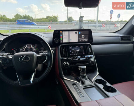 Белый Лексус ЛХ, объемом двигателя 3.35 л и пробегом 39 тыс. км за 119000 $, фото 13 на Automoto.ua