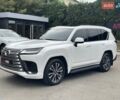 Белый Лексус ЛХ, объемом двигателя 3.35 л и пробегом 40 тыс. км за 117500 $, фото 4 на Automoto.ua