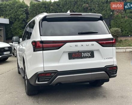 Белый Лексус ЛХ, объемом двигателя 3.35 л и пробегом 40 тыс. км за 117500 $, фото 10 на Automoto.ua