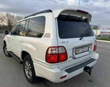 Белый Лексус ЛХ, объемом двигателя 4.7 л и пробегом 252 тыс. км за 14999 $, фото 1 на Automoto.ua