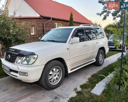 Білий Лексус ЛХ, об'ємом двигуна 4.66 л та пробігом 240 тис. км за 17000 $, фото 1 на Automoto.ua