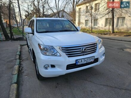 Білий Лексус ЛХ, об'ємом двигуна 5.66 л та пробігом 210 тис. км за 24400 $, фото 1 на Automoto.ua