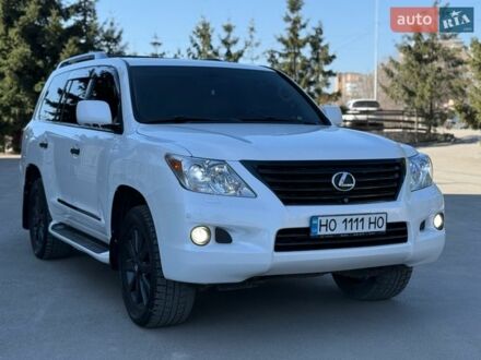 Білий Лексус ЛХ, об'ємом двигуна 5.66 л та пробігом 284 тис. км за 23500 $, фото 1 на Automoto.ua