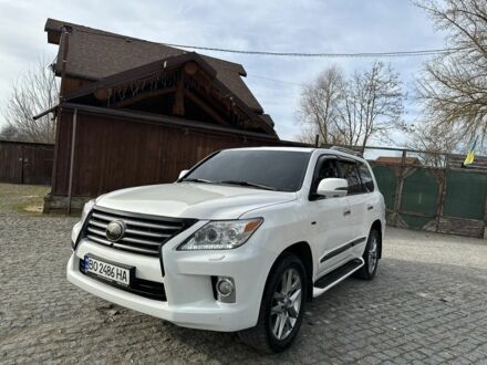 Білий Лексус ЛХ, об'ємом двигуна 5.7 л та пробігом 300 тис. км за 21500 $, фото 1 на Automoto.ua
