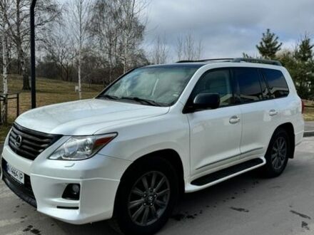 Білий Лексус ЛХ, об'ємом двигуна 5.7 л та пробігом 244 тис. км за 22500 $, фото 1 на Automoto.ua