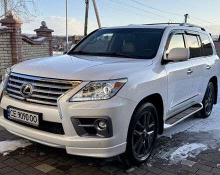 Білий Лексус ЛХ, об'ємом двигуна 5.7 л та пробігом 157 тис. км за 30900 $, фото 1 на Automoto.ua