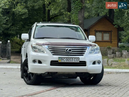 Лексус ЛХ 2011 у Бориславе на Automoto.ua Білий Лексус ЛХ, об'ємом двигуна 5.66 л та пробігом 202 тис. км за 25500 $, фото 1 на Automoto.ua