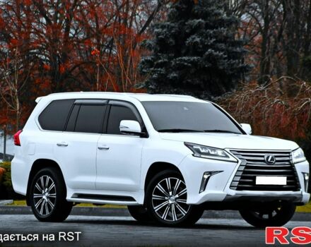 Білий Лексус ЛХ, об'ємом двигуна 4.5 л та пробігом 125 тис. км за 65500 $, фото 1 на Automoto.ua