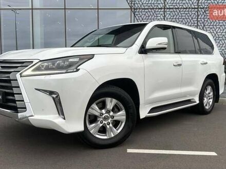 Лексус ЛХ 2017 у Києві на Automoto.ua Білий Лексус ЛХ, об'ємом двигуна 4.46 л та пробігом 76 тис. км за 75160 $, фото 1 на Automoto.ua