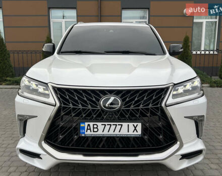 Білий Лексус ЛХ, об'ємом двигуна 4.46 л та пробігом 89 тис. км за 75000 $, фото 1 на Automoto.ua