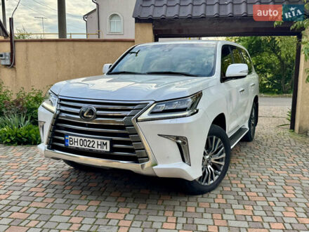 Лексус ЛХ 2019 у Одесі на Automoto.ua Білий Лексус ЛХ, об'ємом двигуна 4.46 л та пробігом 134 тис. км за 71500 $, фото 1 на Automoto.ua