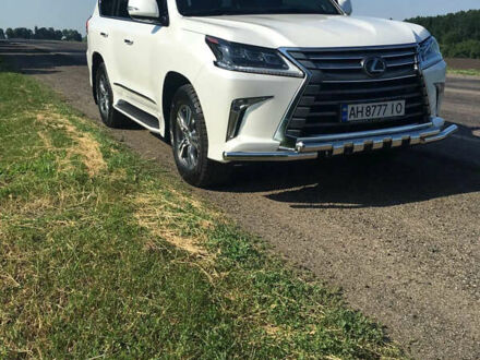Лексус ЛХ 2019 в Доброполье на Automoto.ua Белый Лексус ЛХ, объемом двигателя 4.46 л и пробегом 175 тыс. км за 81999 $, фото 1 на Automoto.ua