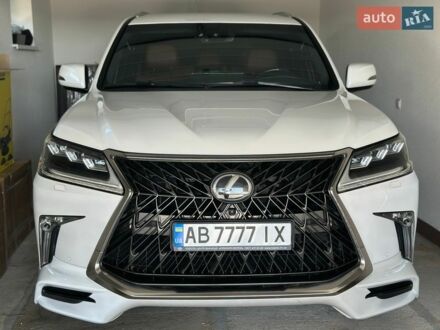 Білий Лексус ЛХ, об'ємом двигуна 4.46 л та пробігом 92 тис. км за 82000 $, фото 1 на Automoto.ua