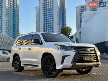 Лексус ЛХ 2020 в Одессе на Automoto.ua Белый Лексус ЛХ, объемом двигателя 4.46 л и пробегом 178 тыс. км за 72900 $, фото 1 на Automoto.ua