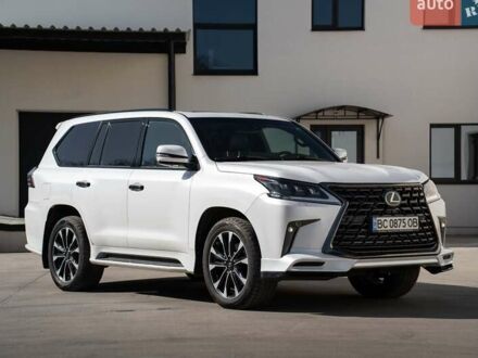 Білий Лексус ЛХ, об'ємом двигуна 5.66 л та пробігом 138 тис. км за 85000 $, фото 1 на Automoto.ua
