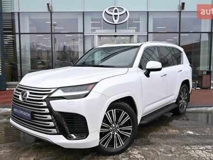 Белый Лексус ЛХ, объемом двигателя 3.45 л и пробегом 47 тыс. км за 105755 $, фото 1 на Automoto.ua