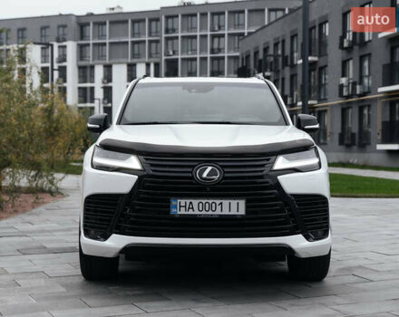 Білий Лексус ЛХ, об'ємом двигуна 3.35 л та пробігом 102 тис. км за 115000 $, фото 1 на Automoto.ua