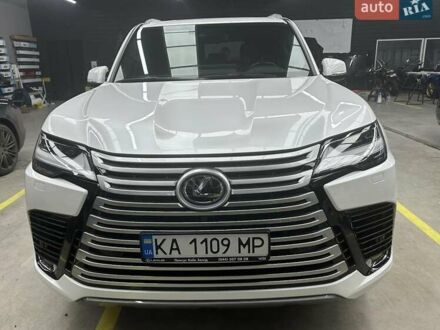 Білий Лексус ЛХ, об'ємом двигуна 3.35 л та пробігом 75 тис. км за 109000 $, фото 1 на Automoto.ua